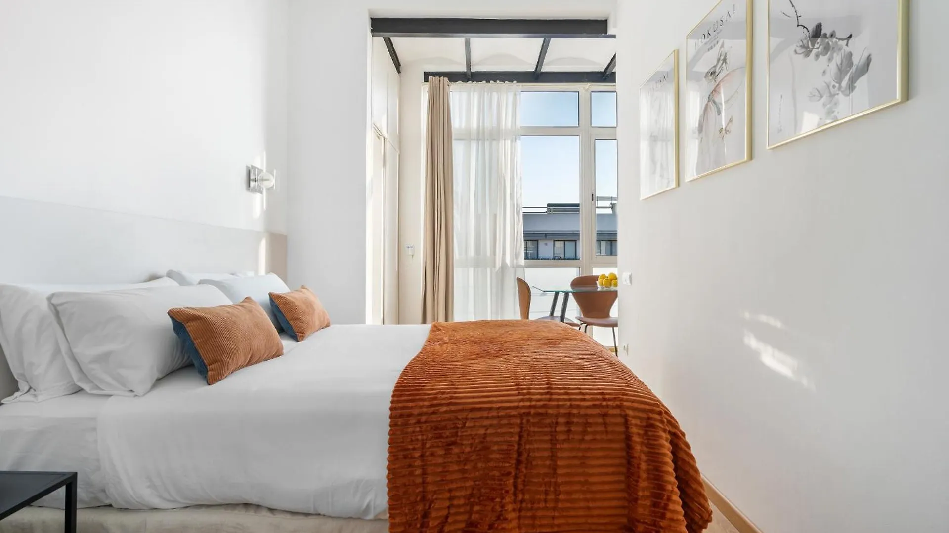 New Cozy 1 Bedroom, Next To Sants Estacio Barcelona 0*,  Spain